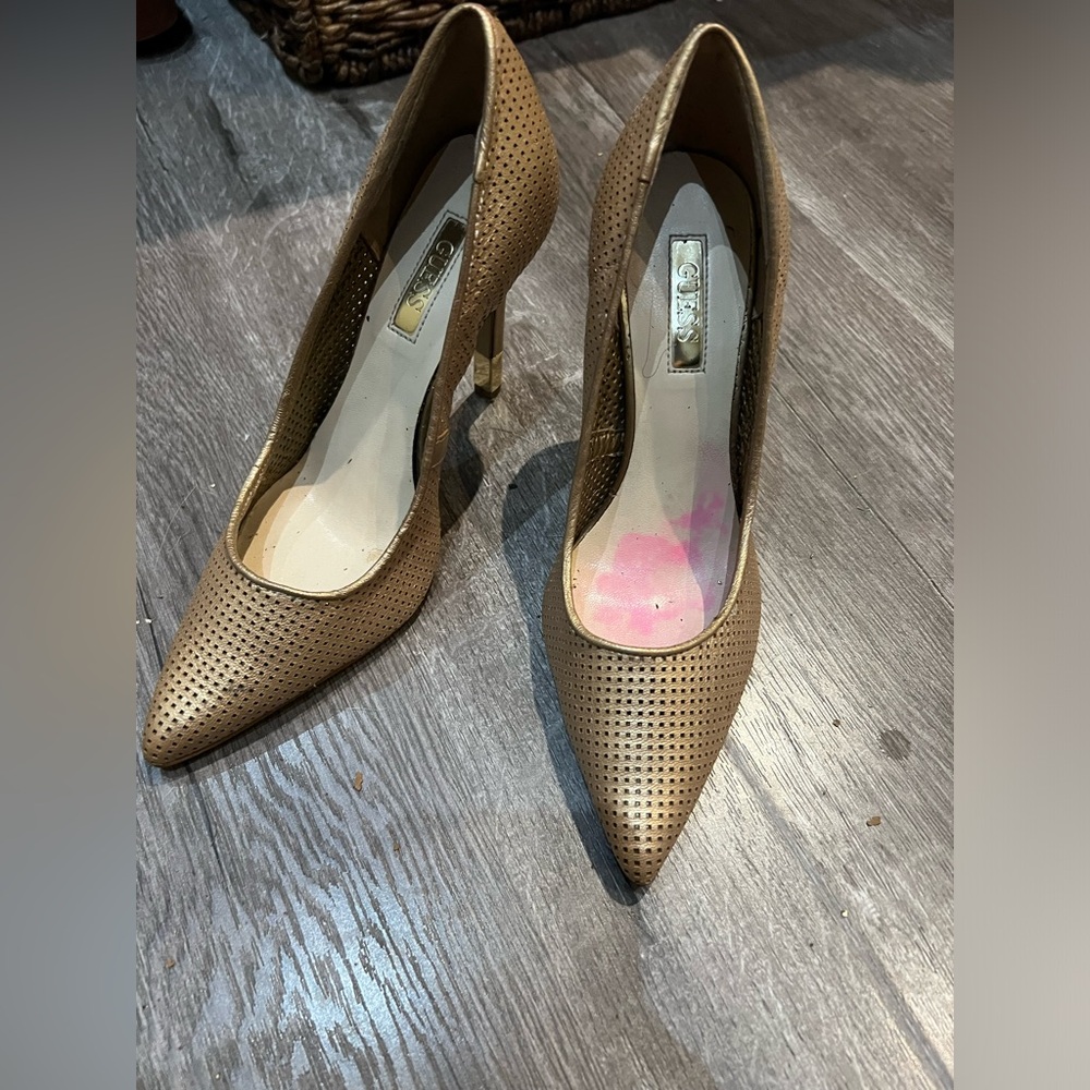 Guess leather heels size 5 gold